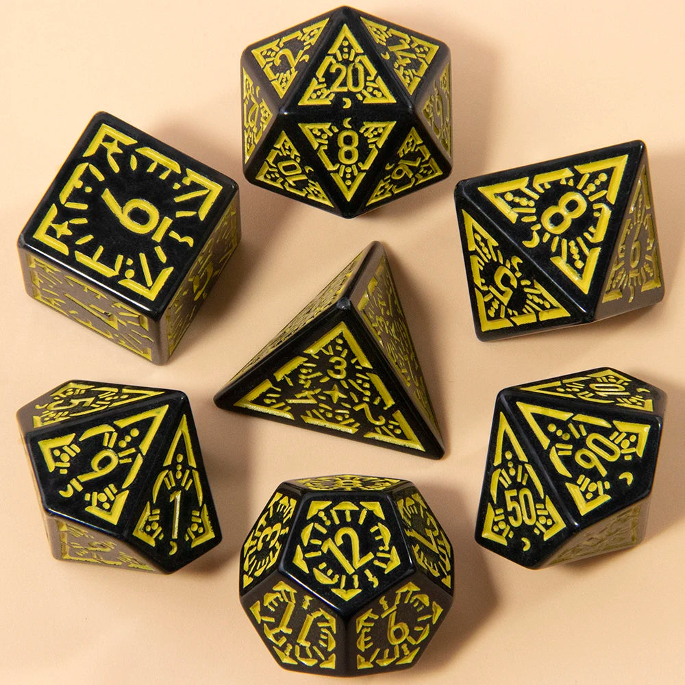 DND Carving Pattern Dice 7Pcs RPG Polyhedral Dice Set for Boardgame As Gift Entertainment Accessories