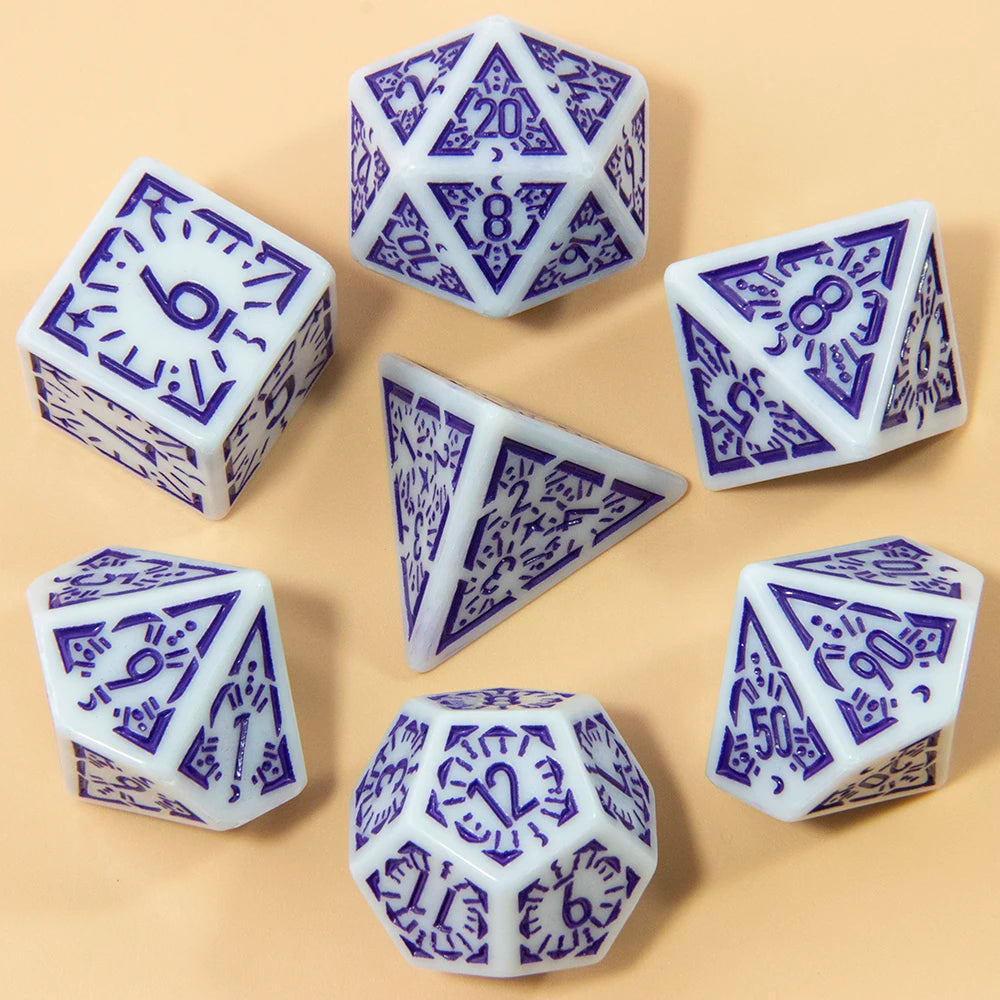 DND Carving Pattern Dice 7Pcs RPG Polyhedral Dice Set for Boardgame As Gift Entertainment Accessories